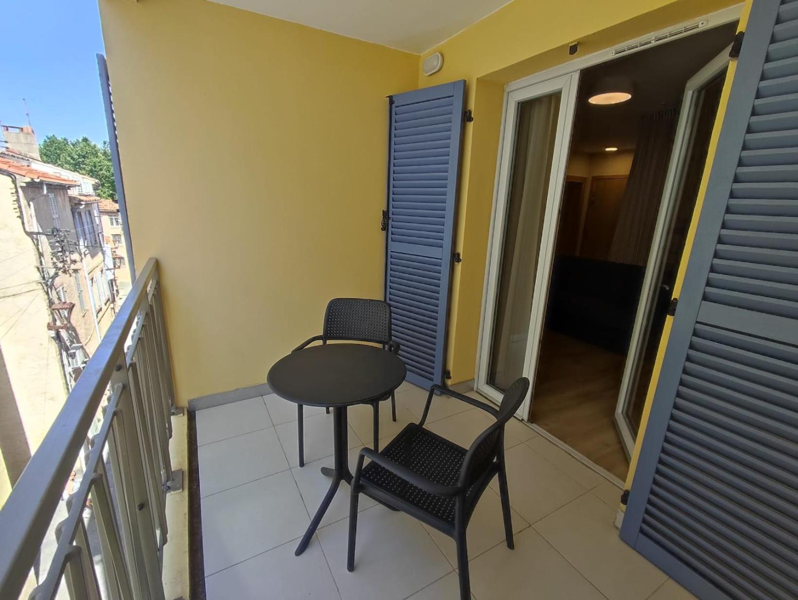 Aparthotel Zenao Fréjus Exterior foto